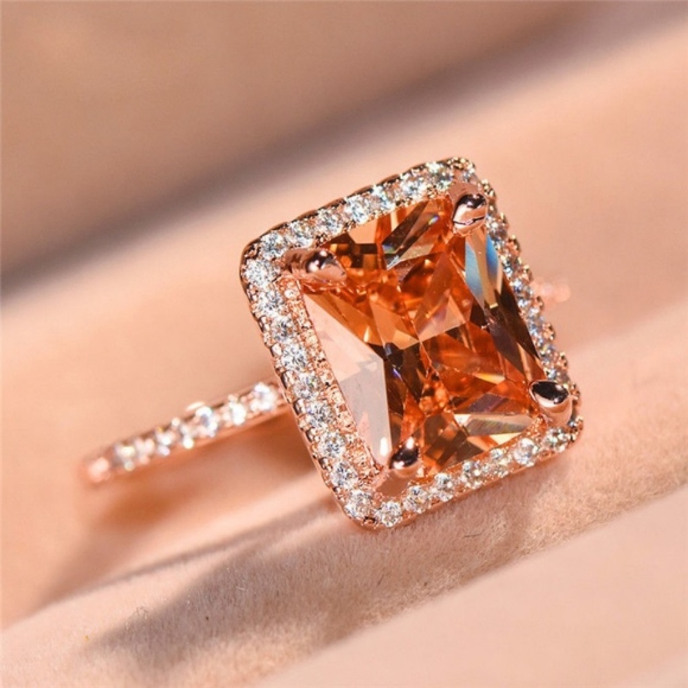 Rose Gold Filled Emerald Cut Crystal Ring Size 8 - Picture 2 of 6